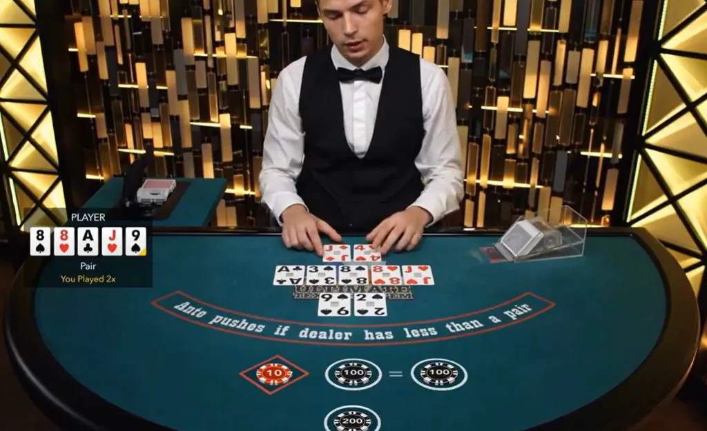 Ultimate Texas Hold'em 比較