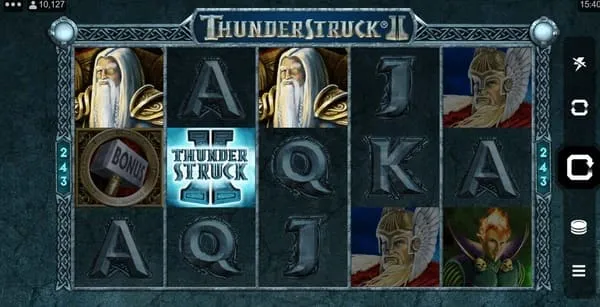 サンダーストラック2(Thunderstruck II)のゲーム画面 5リール×3段 243ウェイズ 北欧神話キャラクター