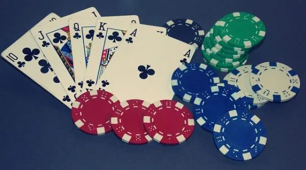 ドローポーカー(Draw Poker)